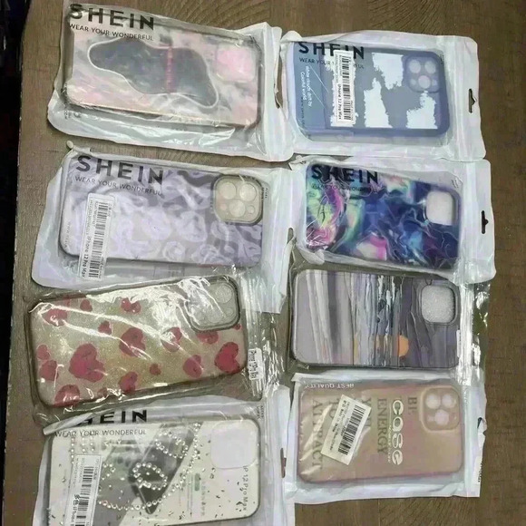 Lot Of 8 IPhone 12 Pro Max Cases And One Pop it - Picture 1 of 16